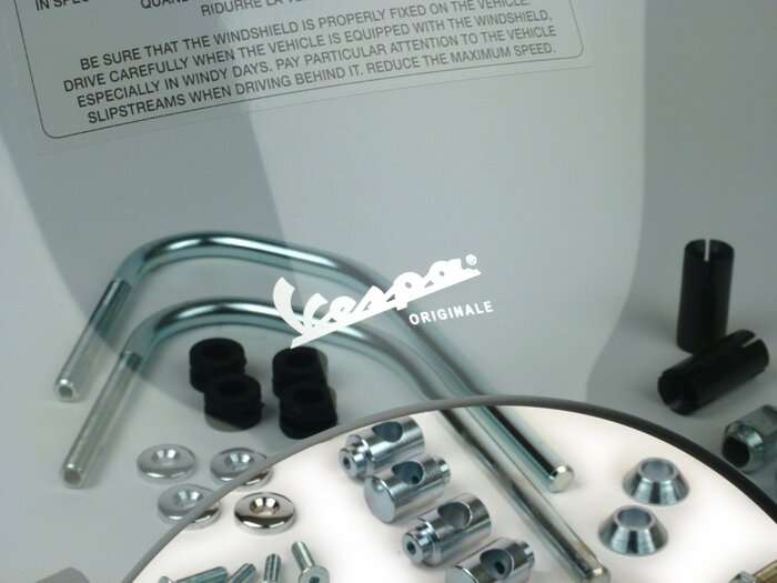 Flyscreen -PIAGGIO Cruiser- Vespa Primavera 50 (ZAPC53100, ZAPC53200), Vespa Primavera 125 (ZAPM81100), Vespa Primavera 150 (ZAPM81200) - smoked