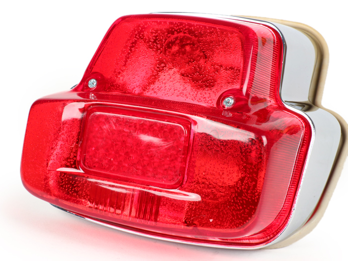 Taillight -OEM QUALITÄT vintage large - Vespa Super (VNC1T, VBC1T), GT125 (VNL2T), Sprint (VLB1T since no. 025479), SS180 (VSC1T since no. 0018001) - alloy
