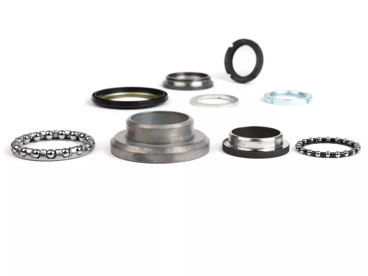 Steering set -JOCKEYS- Vespa VN, VL, VB, VNA1T till VNA2T, VNB1T till VNB3T (till No 61000), VBA1T, VBB1T (till No 82819)- 3rd oversize (44,0mm) - upper + lower