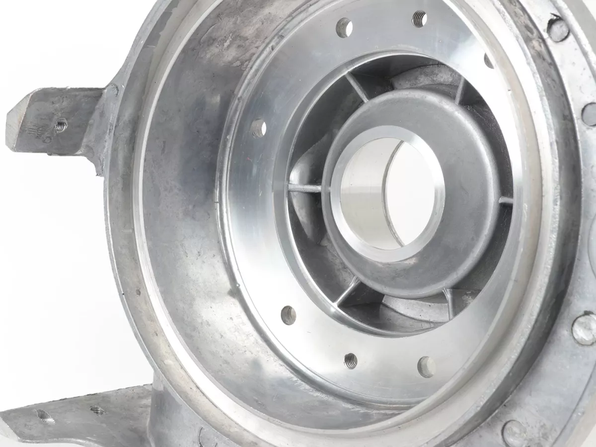 Carcasa de rueda de ventilador -UNI Auto,- Lambretta LI (Series 2-3), LIS, SX, TV (Series 2-3), DL, GP - Estándar