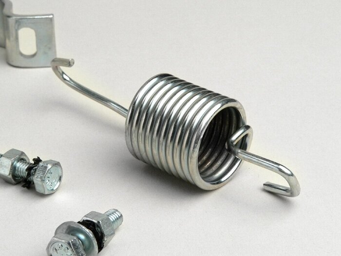 Center stand bracket kit -OEM QUALITY- Vespa VBB1T (17451-), VBB2T, VNB2T (9001-), VNB3-6T, GL150 (VLA1T), Super125/150 (VNC1T/VBC1T), Sprint150/Veloce (VLB1T), GT/GTR125 (VNL2T), Rally180/200 (VSD1T/VSE1T), TS125 (VNL3T), SS180 (VSC1T)