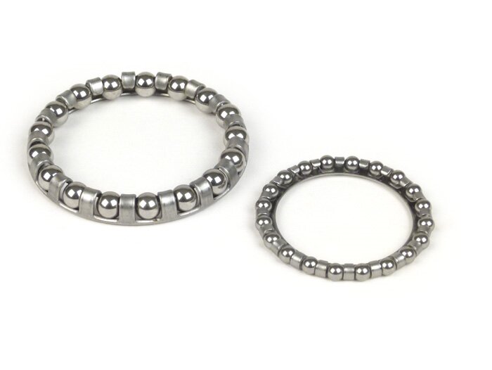 Steering race set -VESPA- Piaggio, Gilera, Vespa - balls upper bearing big version (balls = 5/32“ = 3,97mm) - Vespa V50, 50N, PV, ​ET3, ​PK, PX, T5, Cosa, Rally, Sprint, Super, GS160, SS180, GTS, HPE, ET2, ET4, LX/LXV, S50-125, Sprint, Primavera, Runner,