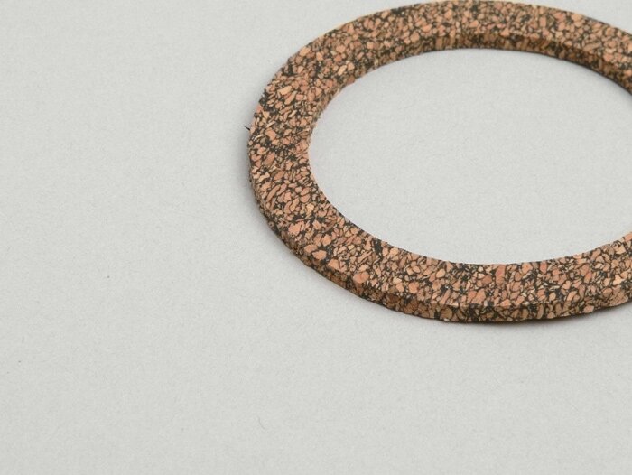 Gasket petrol tank cap -OEM QUALITY, Ø outer 71mm- Vespa Largeframe PX (-1984), Sprint, Rally, GT, GTR, TS, Super, VNA, VNB, VBA, VBB, T4, GS160, SS180, Wideframe V1-33, VN, VM, VB, VL, GS150 (VS1-5) - cork