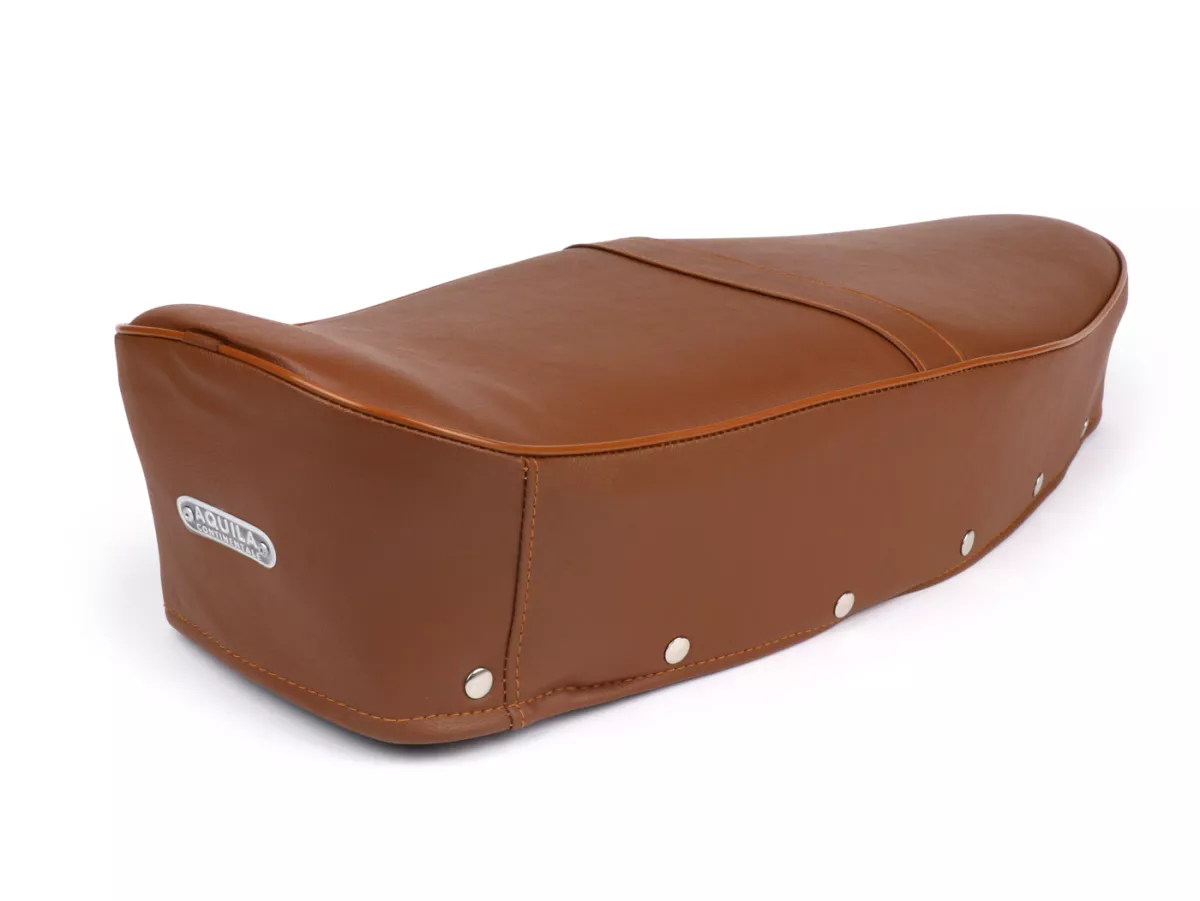 Seat -OEM QUALITÄT (fits also with tall fuel tank)- Vespa Sprint150 (VLB1T), GL150 (VLA1T), GT125 (VNL2T), GTR125 (VNL2T), Super, SS180 (VSC1T), Rally180 (VSD1T), Rally200 (VSE1T) - brown