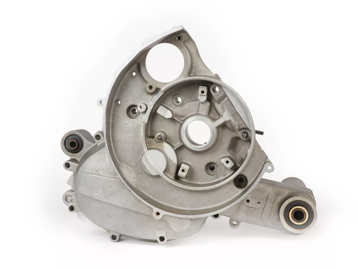 Motorhuis voor Vespa V50, V90, PV, ET3, PK S, PK XL, PK XL2, ETS, Motovespa PK75 (3-gaats inlaatspruitstuk, two-pull versnellingspook, Elestart)