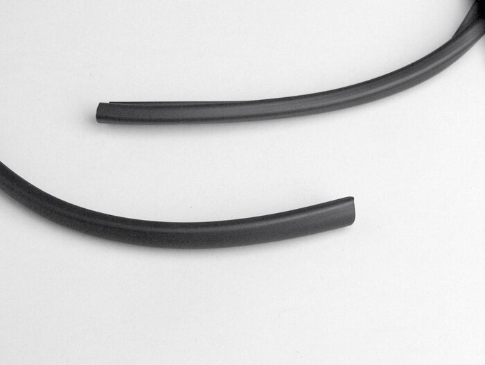 Glove box rubber beading -LAMBRETTA- Lambretta LD 125-150 (1957) - rear