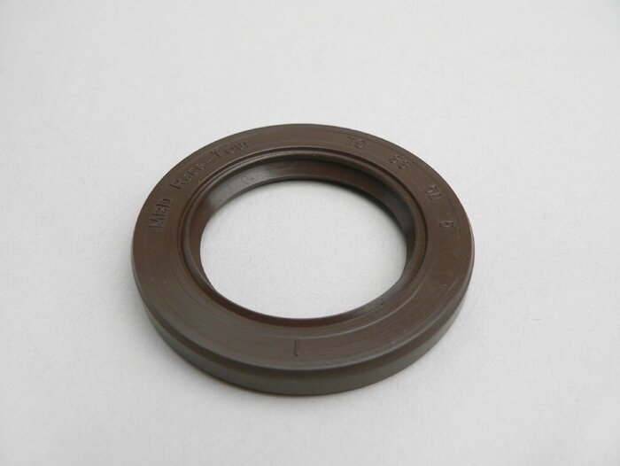 Oil seal 33x50x6mm -MB DEVELOPMENTS Race Tour (FKM)- (used for crankshaft drive side Lambretta LI, LIS, SX, TV (series 2-3), DL, GP)