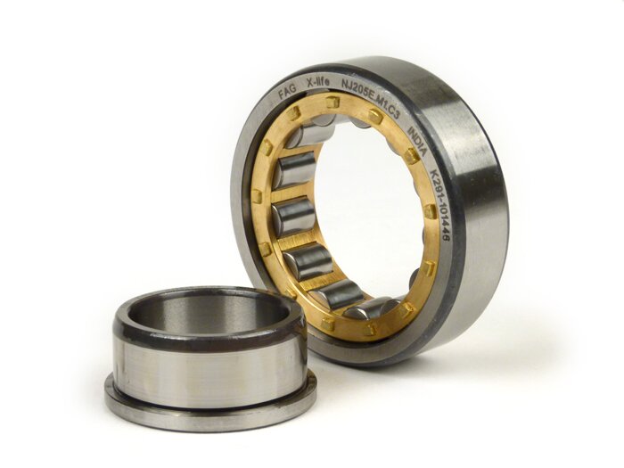 Bantalan rol -NJ205 E M1C3- (25x52x15mm) tipe 2 - (digunakan untuk sisi poros engkol alternator Lambretta LI (seri 2-3), LIS, SX, TV (seri 2-3), Vespa T5 125cc, GS160/GS4 (VSB1T), SS180 (VSC1T))