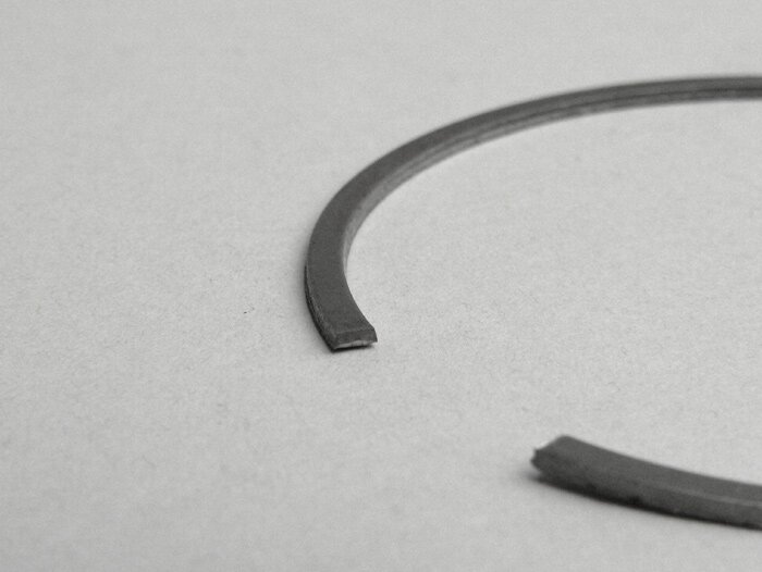 Clutch circlip -SURFLEX- Lambretta LI, LIS, SX, TV (series 2-3), DL, GP