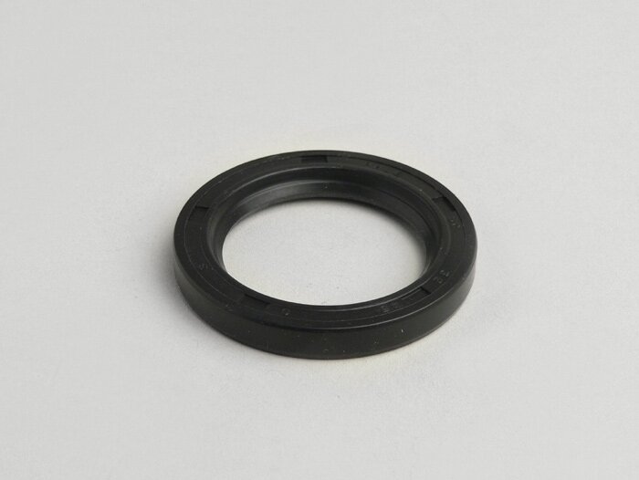 Oil seal 32x45x6mm -OEM QUALITÄT- (used for rear hub Lambretta LI, LIS, SX, TV (series 2-3). DL, GP)