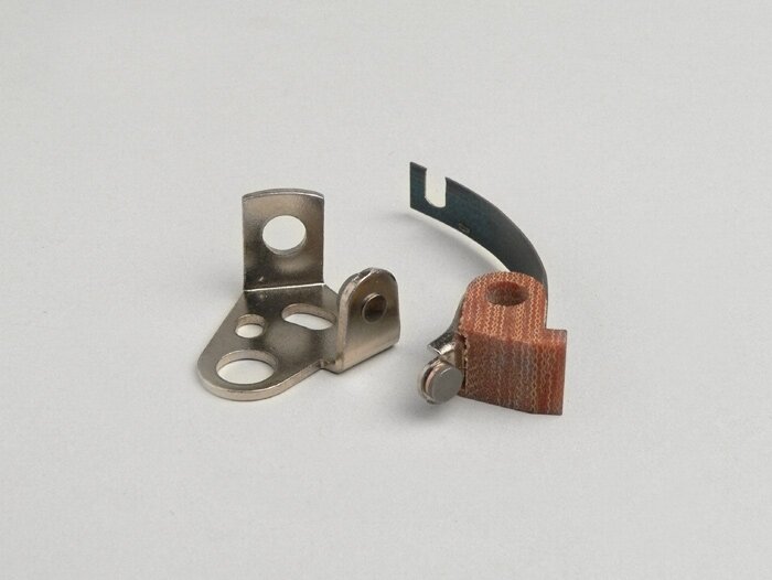 Point set -MARELLI- Lambretta model C & LC, D & LD 125 (1951-55)