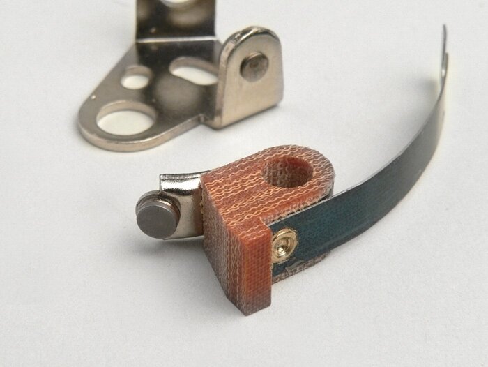 Point set -MARELLI- Lambretta model C & LC, D & LD 125 (1951-55)