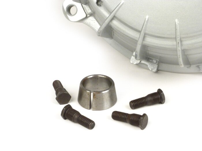 Achterremtrommel -UNI Auto- Lambretta LI (serie 3), LIS, SX, TV (serie 3), DL, GP - Zilver gespoten