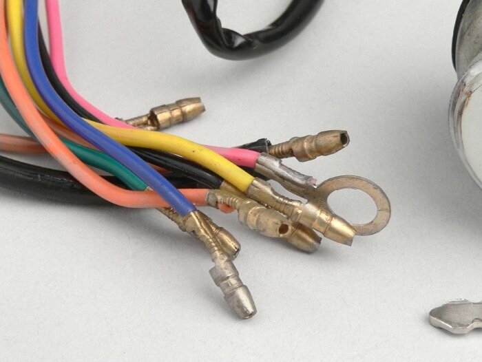 Ignition switch -LAMBRETTA- LI (series 3), LIS, SX, TV (series 2-3), DL, GP - models w/o battery