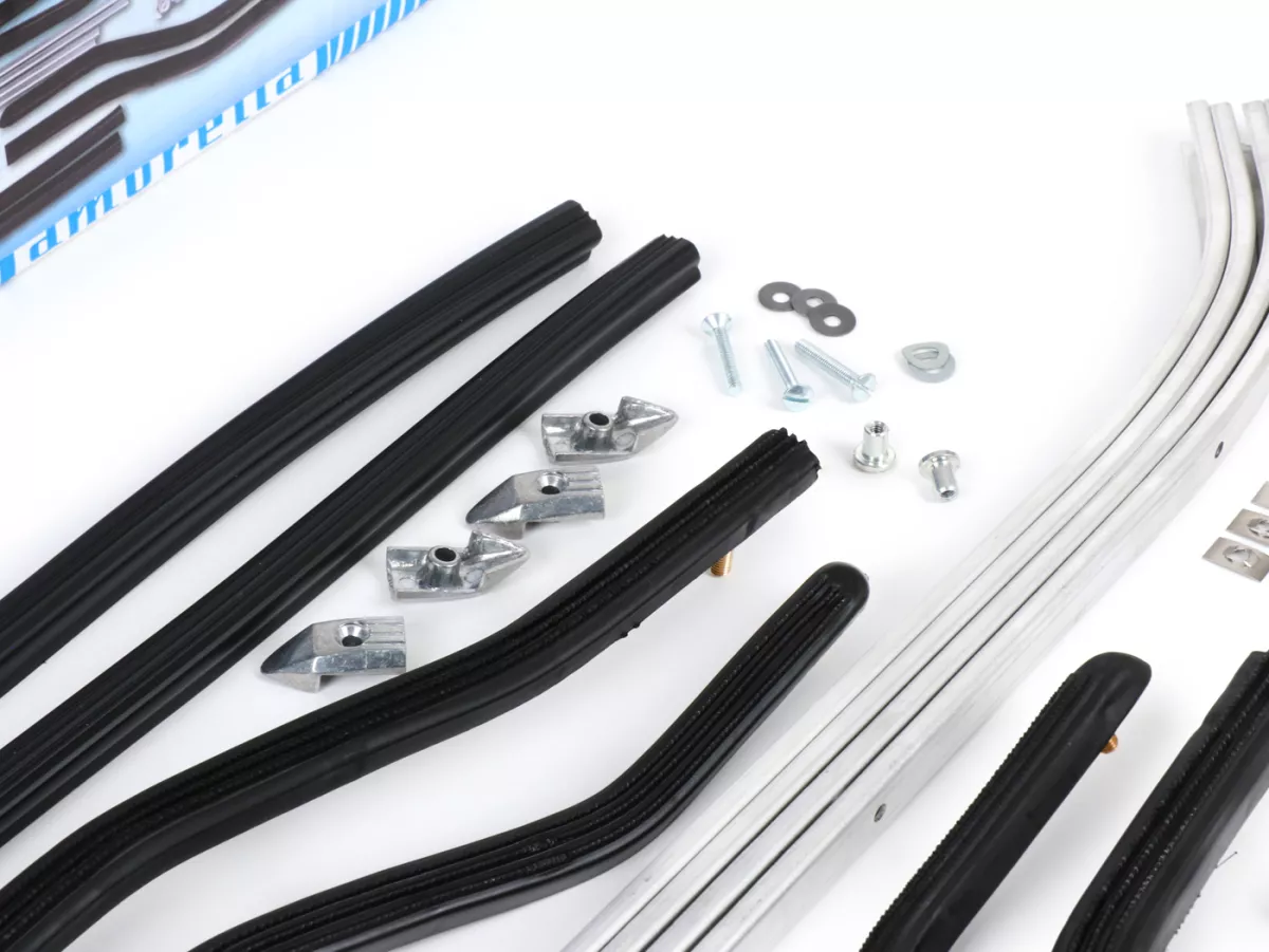 Set strip tapak lengkap termasuk potongan ujung dan bahan pengikat -CASA LAMBRETTA- DL, GP- Hitam