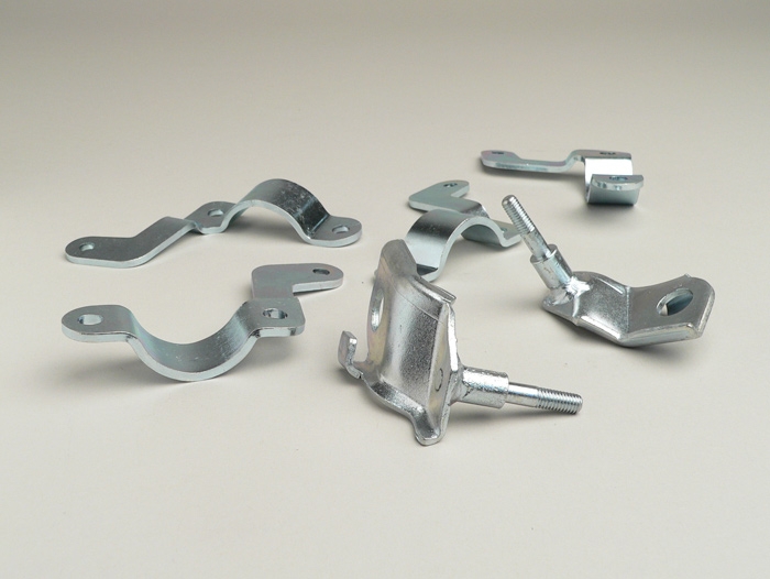 Pemasangan peredam kejut bagian bawah + atas -CASA LAMBRETTA Clip-on Lambretta LI, LIS, SX, TV, DL, GP