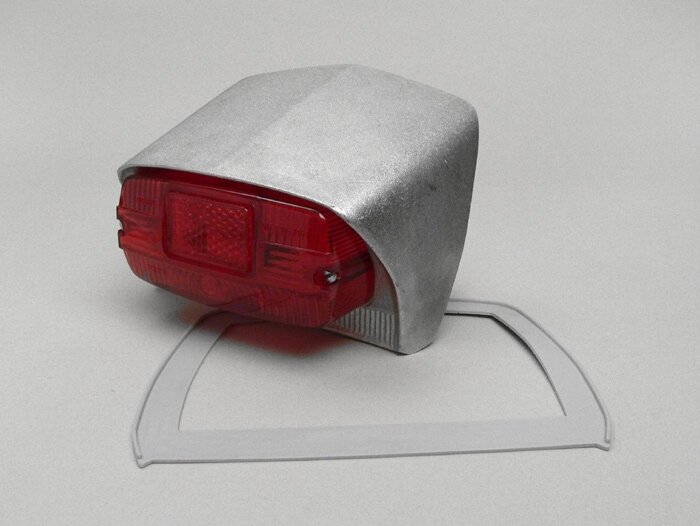 Lampu belakang -LAMBRETTA- LI Seri 3, LI Khusus, SX, TV Seri 3