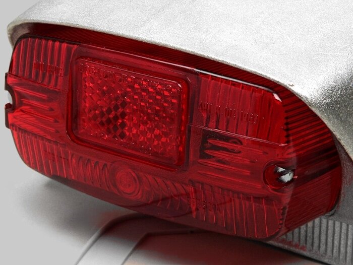 Lampu belakang -LAMBRETTA- LI Seri 3, LI Khusus, SX, TV Seri 3