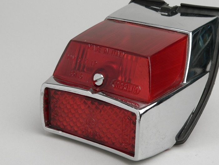 Taillight -LAMBRETTA- Lui 50 CL
