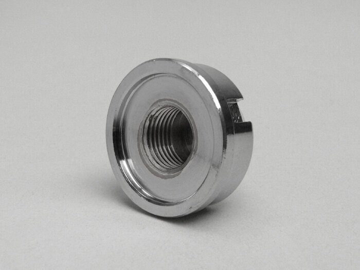 Tuerca de sombrerete rueda trasera M16 -LAMBRETTA- A, B, C, LC, D (hasta 1955), LD (hasta 1955) - cromada