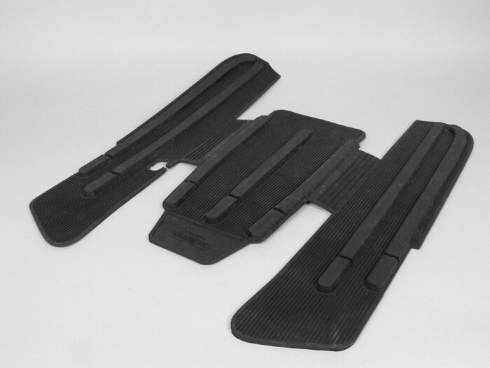 Vloermat -LAMBRETTA- J50, J100, J125 - Zwart