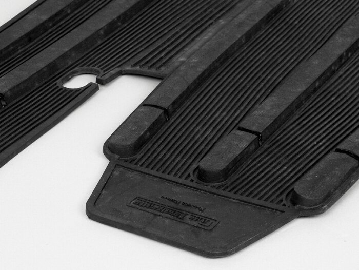 Vloermat -LAMBRETTA- J50, J100, J125 - Zwart