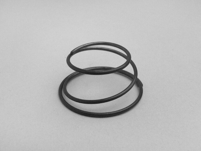 Kickstarter molla di pressione del pignone -QUALITÀ OEM- Vespa PX, T5 125cc, Cosa, Rally180 (VSD1T), Rally200 (VSE1T), Sprint