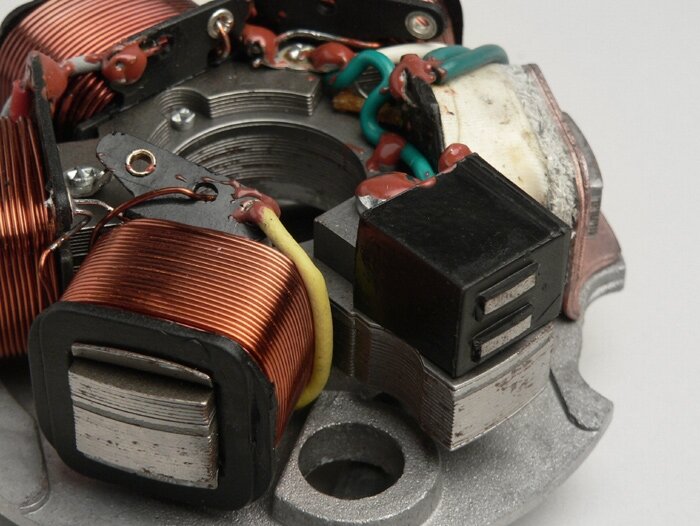 Allumage -PIAGGIO stator- Vespa PK XL (modèles avec batterie)