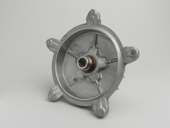 Tambor de freno trasero 10 pulgadas -FA ITALIA- Vespa V50 Special (V5B a partir de 1972), V50 N, SS50, SS90, PV125, ET3