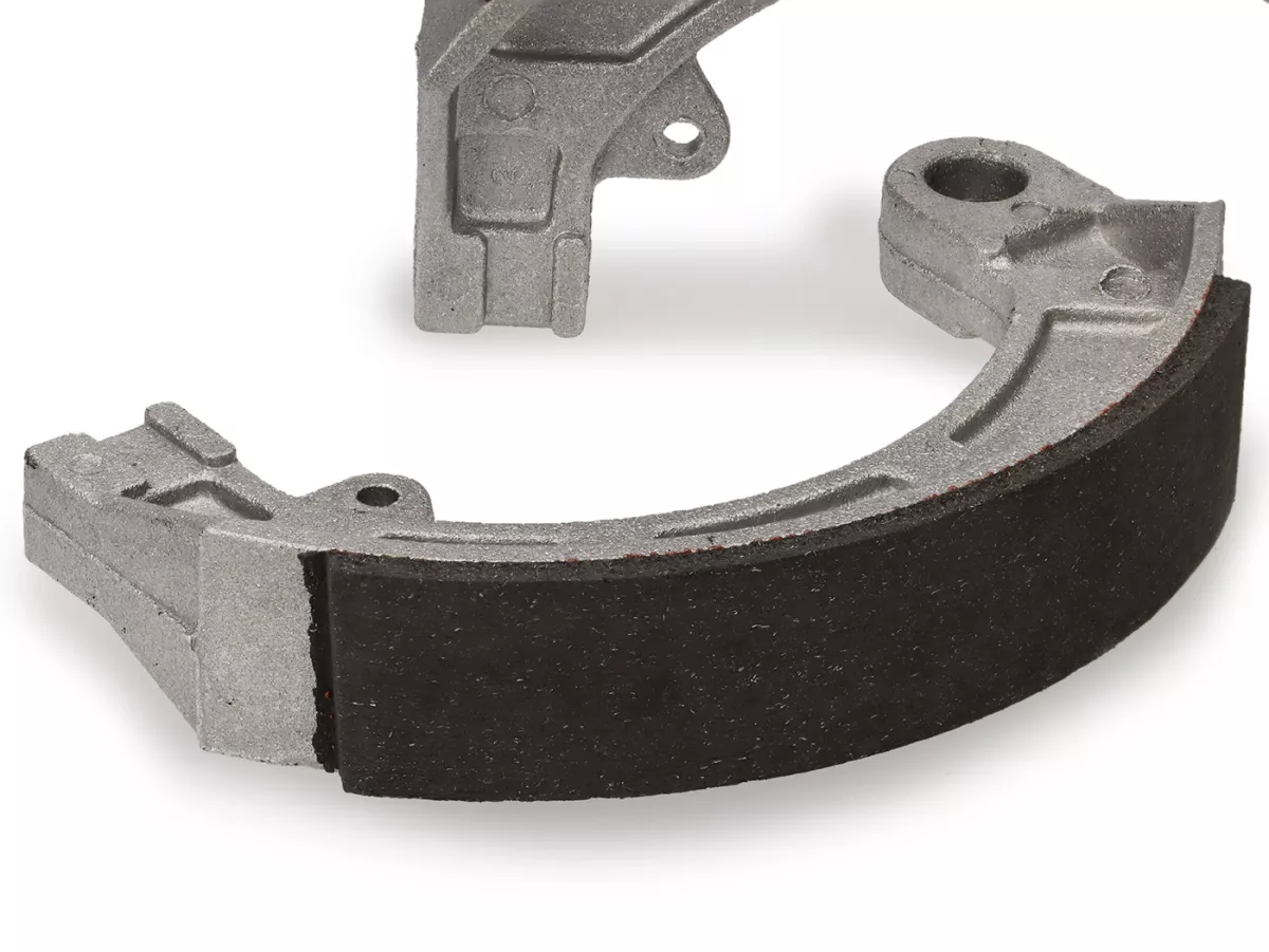 Sepatu rem -VESPA Ø = 150x24mm- VESPA V50 (h), SS50, SS90 (h), PV125 (h), ET3 (h) - 10 inci
