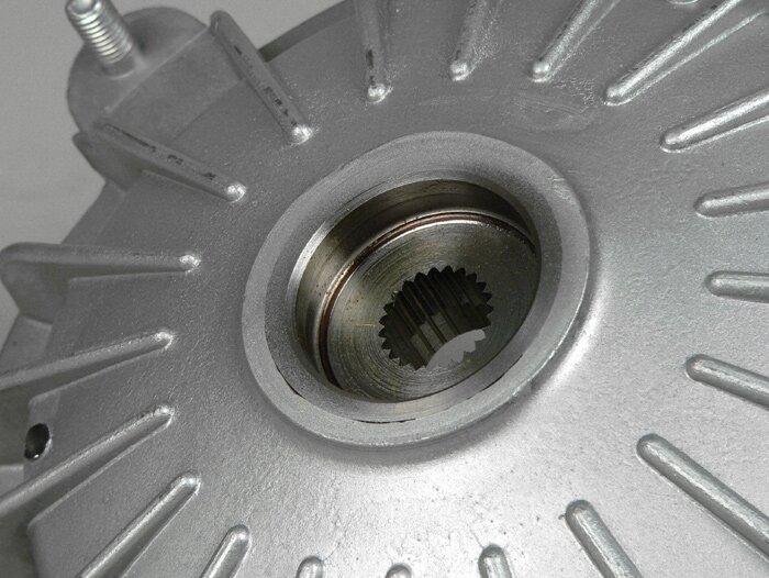 Tambor de freno delantero 10 pulgadas -CALIDAD OEM- Vespa V50 Special (V5B a partir de 1972), V50 N, SS50, SS90, PV125, ET3