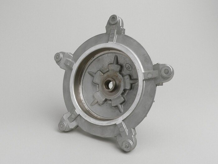 Front brake hub 10 inch -FA ITALIA- Vespa PK S (Italian models, Dutch models)