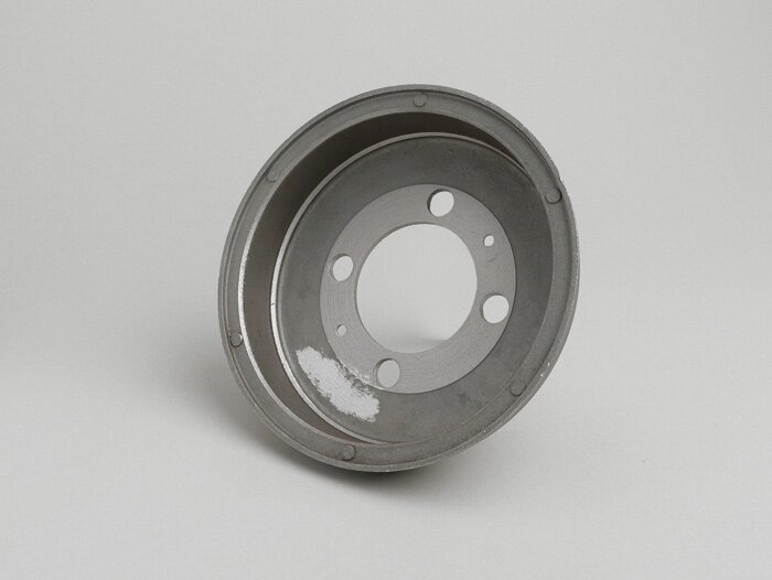 Remtrommel voor 8 inch -OEM KWALITEIT- Vespa breedframe VN1, VL, VB1T, grootframe VNA1T, VNA2T, VNB, VBA1T, VBB1T, VBB2T