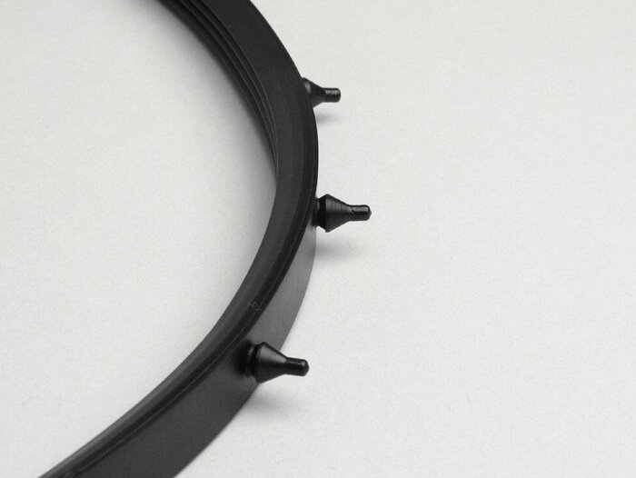 Loopvlakstrip set -OEM KWALITEIT, breedte=15mm- Vespa V50, V50N (1964-, V5A1T 36000-), V50R (1969-) - rubber (zonder aluminium strips)