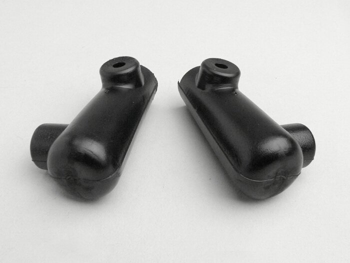 Tampon de béquille centrale -QUALITÉ OEM Ø= 16mm (-1971)- Vespa V50, SS50, V90, SS90, 90 Racer, PV125 - noir