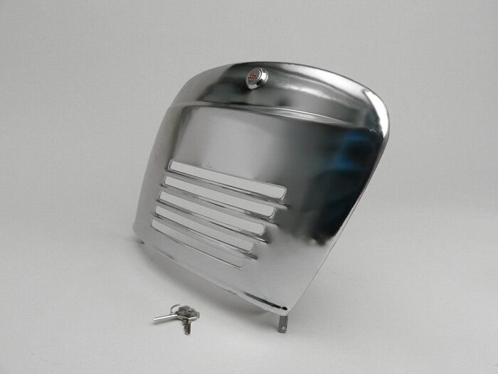 Side panel rhs -OEM QUALITY- Vespa V50 (V5A1T since No 92877), V50 S (V5SA1T since No 15325), V90 (since No 22234), SS50, SS90, PV125, ET3 - Chrome with lock