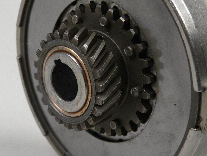 Clutch -VESPA type 6 springs (Ø=108mm, PX80, PX125, PX150)- 4 friction plates - 22 tooth