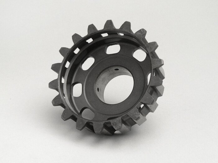 Clutch sprocket -PIAGGIO- Vespa Cosa2, PX (1995-) - (for 67/68 tooth primary gear, helical) - 20 tooth