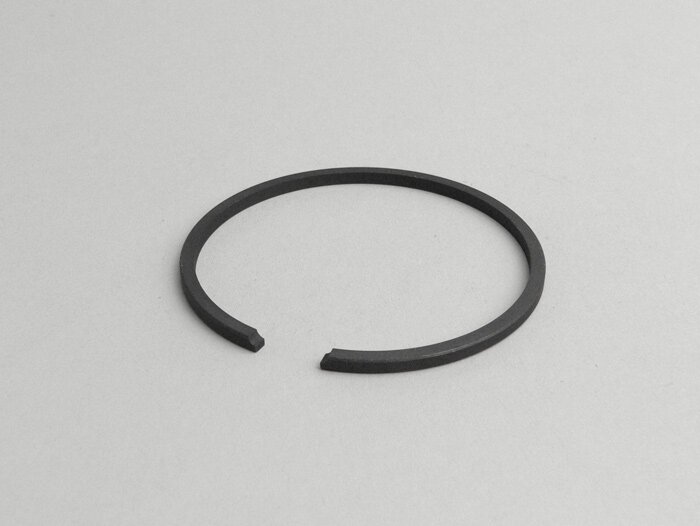 Piston ring -GOL- Vespa 150 ccm (2 + 3 ports, 1954-1980) - Largeframe/Wideframe VL, GS150, VBA, VBB, GL150, Touring (T1-T4), Sprint150 (VLB1T), Super150 (VBC1T) - 57.8mm (4M)