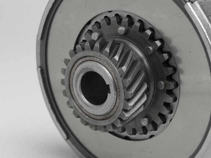 Clutch -VESPA type 6 springs (Ø=108mm, VNB4, VNB5, VNB6, GT125, GTR125, Super, TS125, VBB2T, GL125, GL150, Sprint125, Sprint 150, Super125, Super150)- 4 friction plates - 22 tooth (type Sprint)
