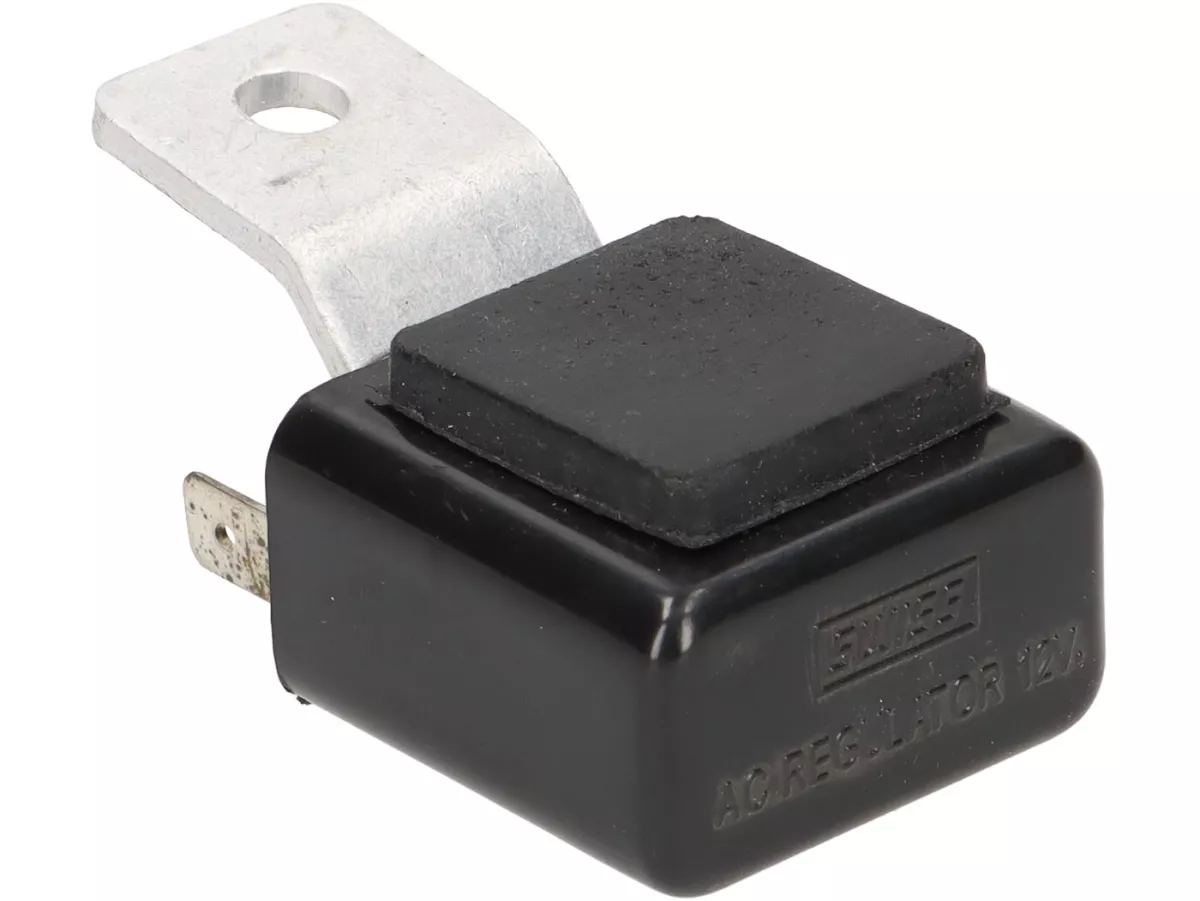 Pengatur tegangan -KUALITAS OEM- 12V 3-pin (G-G ground) - universal