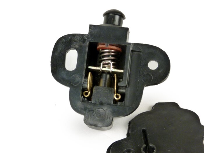 Brake light switch AC -OEM QUALITY- Vespa VNB2T-6T, VNC1T Super, VNL2T-3T, GT125 (VNL2T), GTR125 (VNL2T), TS125 (VNL3T), 150 VBB2T, VBC1T Super, Sprint150 (VLB1T), Rally180 (VSD1T), Rally200 (VSE1T), NCC