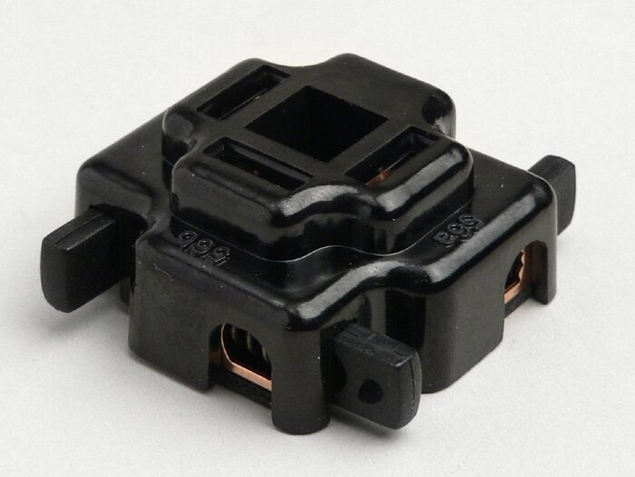 Headlight bulb holder -OEM QUALITY- Vespa PX for H4 bulb