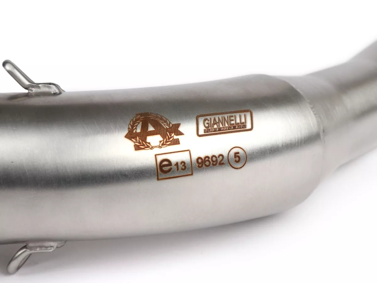 Colector de escape- FLECHA- 'Catalizador'- Vespa GTS300 (ZAPM452), GTS es decir Super300 (ZAPM452), GTS 125i (ZAPM31300) 2008-2016, Vespa GTS 125i (ZAPMA3100) 2008-2016, Vespa GTS 125i (ZAPM45300) 2008-2016 Primavera 125 (ZAPM81100) 2014-2016, Vespa Prima