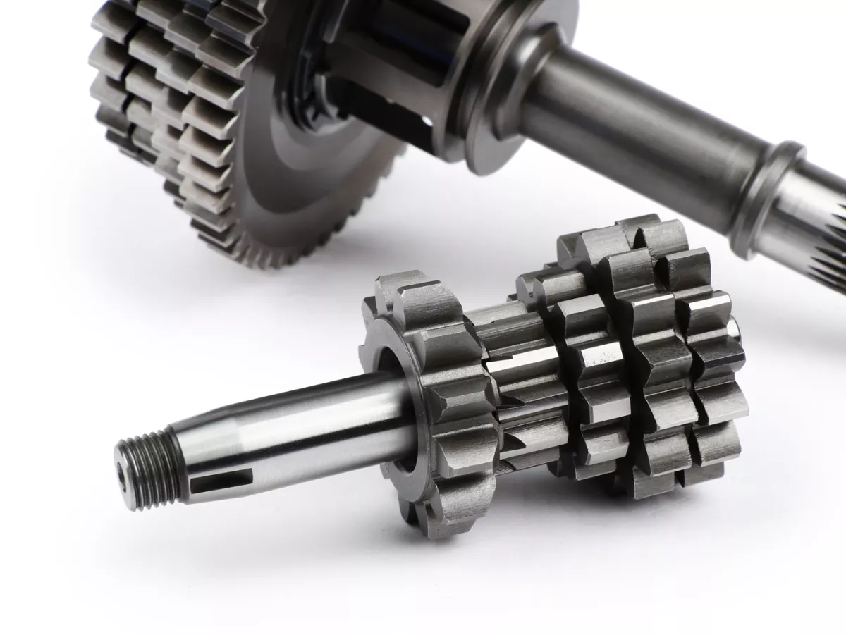 Gearbox lengkap -BENELLI Bull 6 tipe DRAG- Vespa V50, V90, 50N, PV125, ET3, SS50, SS90, PK S, PK XL1, PK XL2, ETS - (11-55, 12-40, 14-37, 15-36 gigi) termasuk poros bantu, poros utama, cakar pemindah gigi, roda gigi, pinion kick starter