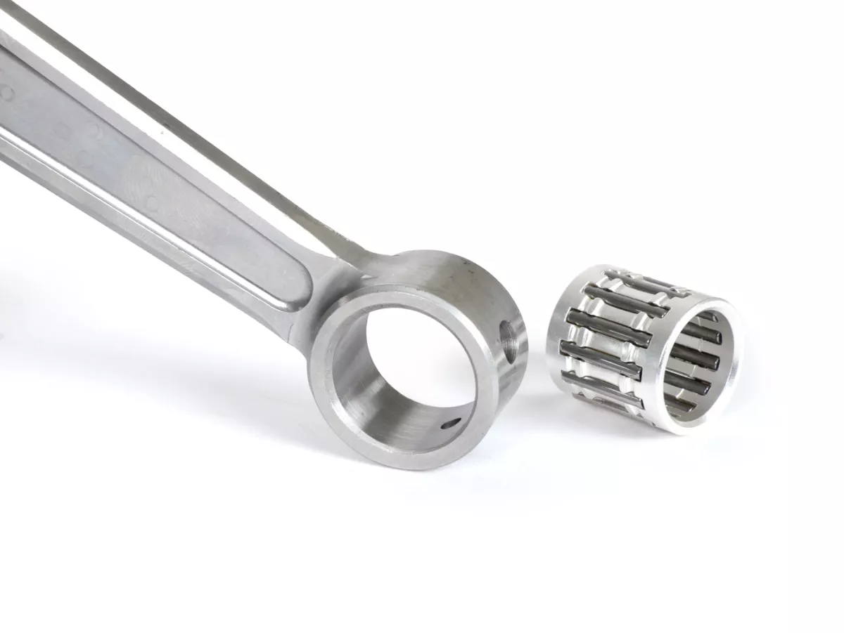 Vevaxel -BGM PRO, direkt insug, slaglängd = 57mm, vevstake = 105mm- Vespa GS150 (VS1-5T), Motovespa 150GS (motor 04M), 150S (VTT, V13502C), 150 Sprint (motor 04M) - Kolvstift Ø15mm (nållager)