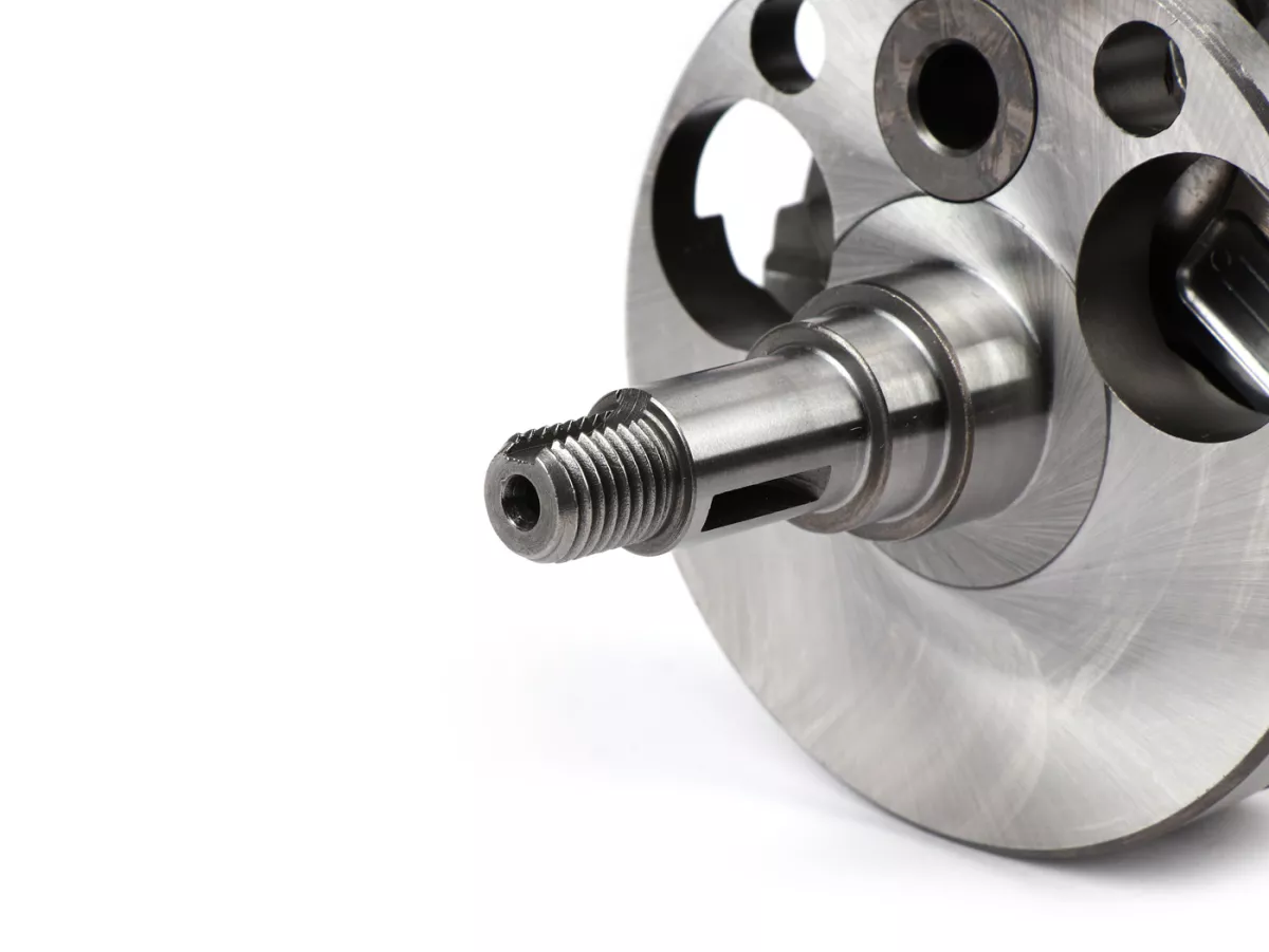 Vevaxel -BGM PRO, direktintag, slaglängd = 57mm, vevstake = 105mm- Motovespa 125, Motovespa 150S - kolvstift Ø15mm (nållager), kopplingstyp Vespa PX (Ø 15mm), även för konvertering Vespa VNA1T-VNA2T