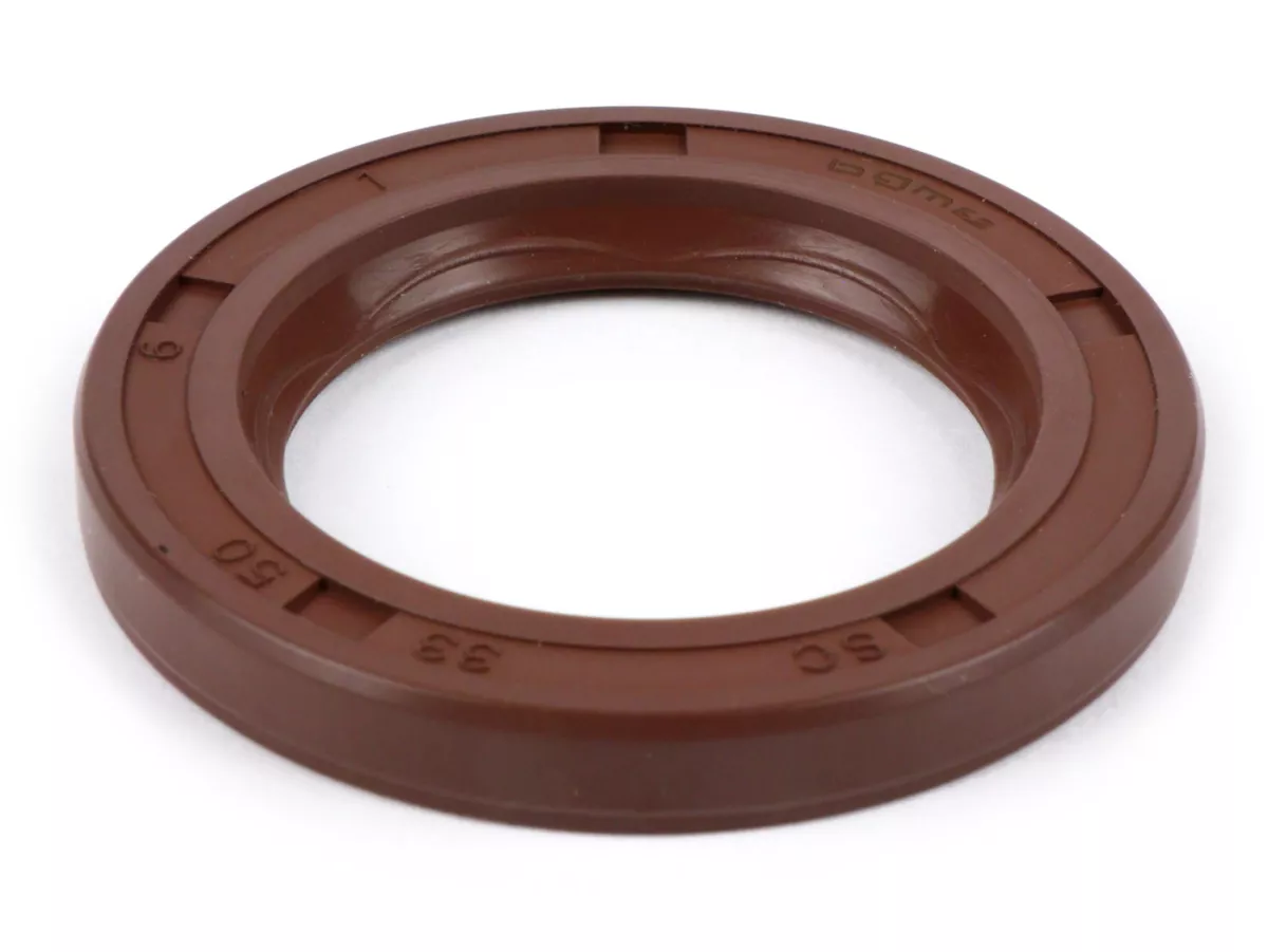 Retén de aceite 33x50x6mm -BGM PRO FKM/Viton® (resistente a E10)- (utilizado para el lado de accionamiento del cigüeñal Lambretta LI, LIS, SX, TV (series 2-3), DL, GP)