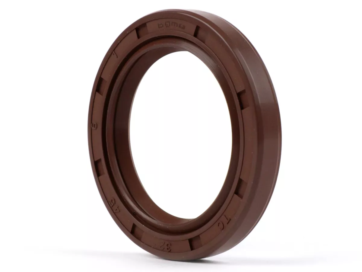 Oliekeerring 32x45x6mm -BGM PRO FKM/Viton® (E10 bestendig)- (gebruikt voor achterwiel / achterremtrommel Lambretta LI, LIS, SX, TV (series 2-3). DL, GP)