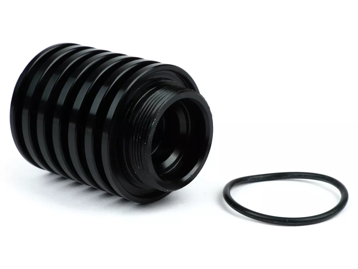 Bouchon huile -BGM PRO, CNC, noir brillant- tous les modèles Piaggio Leader 125-200cc, LEM 125-150cc, HE 125-150cc, IGET 125-150cc, Quasar/HPE 250-310cc, Master 400-500cc